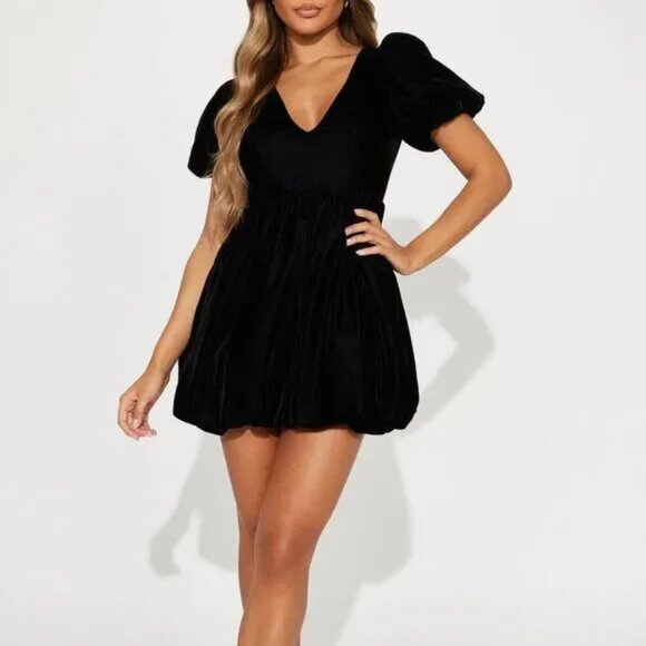 Fashion Nova Dresses & Skirts - Fashion Nova Always Bubble Velvet Micro Mini Dress - Black Size S
